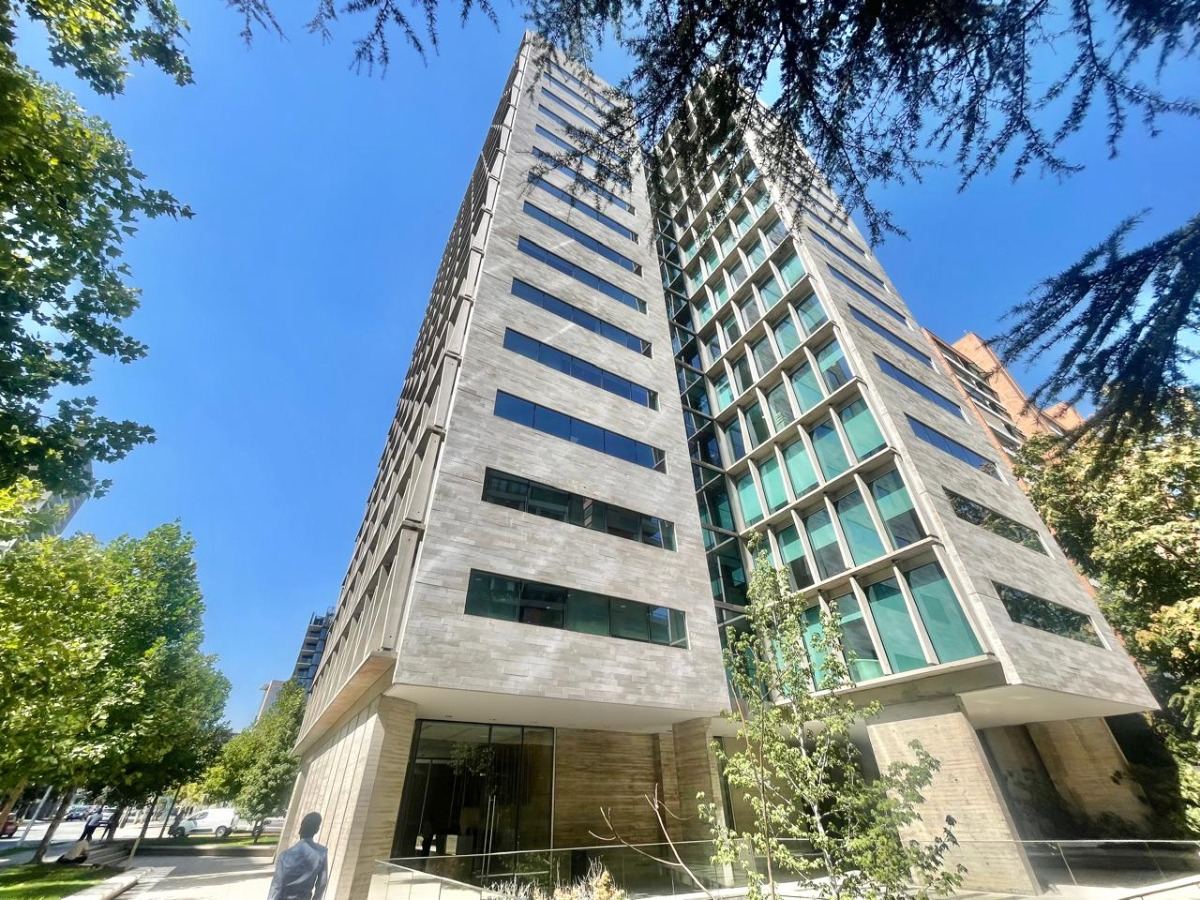 Arriendo Oficina N 2B 2E 1Bd Metro Manquehue - Apumanque - Las Condes