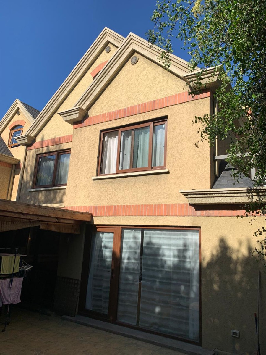 Venta Casa 5D en suite Walk-in cl&oacute;set 5B 2E San Carlos de Apoquindo - Las Condes