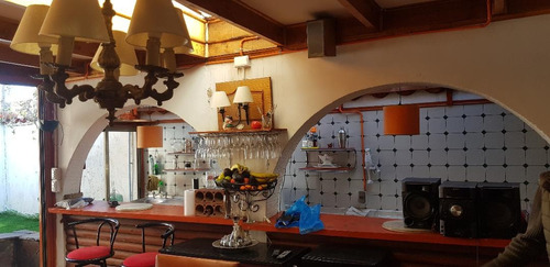 Venta Casa NP 3D Walk-in cl&oacute;set 2B 2E Metro Irarr&aacute;zaval - &Ntilde;u&ntilde;oa