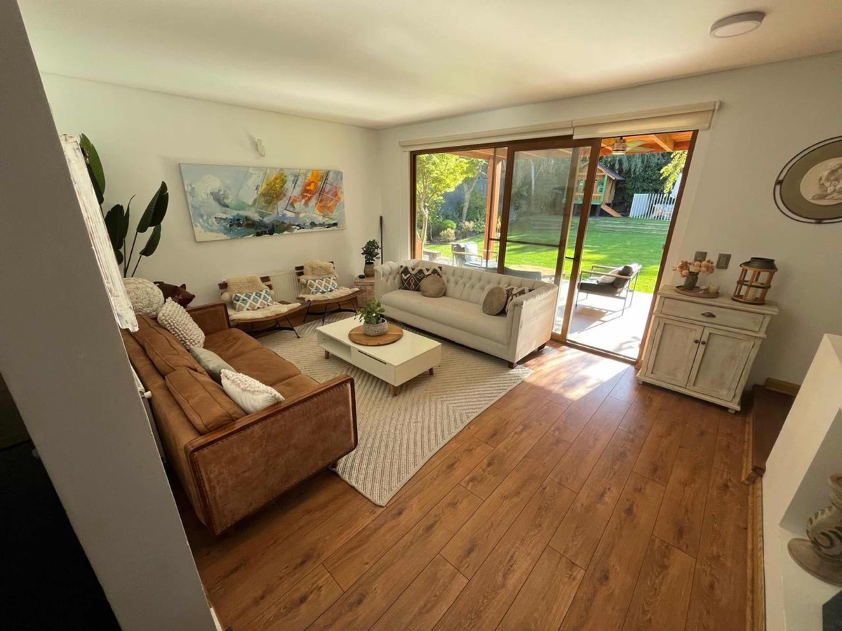 Arriendo Casa 5D 4B 2E Chicureo - Colina