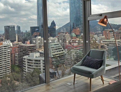 Venta Casa SO 5D en suite Walk-in cl&oacute;set 5B 3E 1B Barrio El Golf - Las Condes