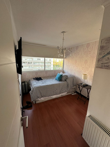 Arriendo Departamento 2D en suite 2B 1E Parque Arauco - Las Condes