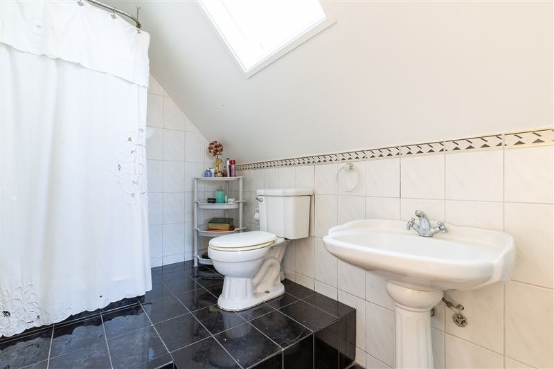 Venta Casa NP 5D en suite Walk-in cl&oacute;set 4B 2E 1Bd Los Dominicos - Las Condes