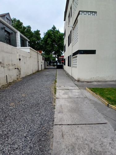 Arriendo Departamento 3D 2B 1E In&eacute;s de Su&aacute;rez - Providencia