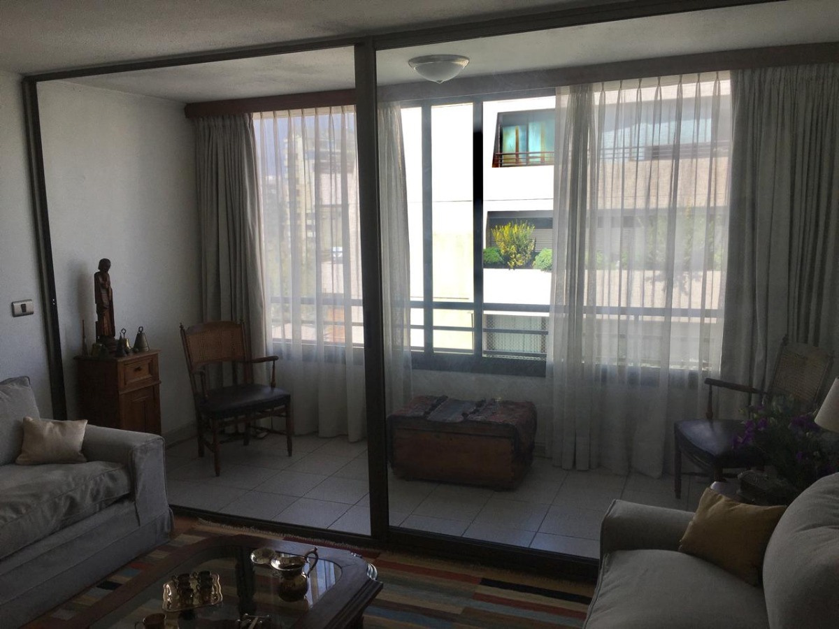 Venta Departamento SO 3D 3B 2E 1Bd Rotonda Atenas - Las Condes