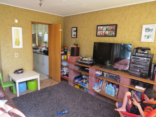 Arriendo Casa NP 4D en suite Walk-in cl&oacute;set 4B 2E 1B Carlos Ossand&oacute;n - La Reina