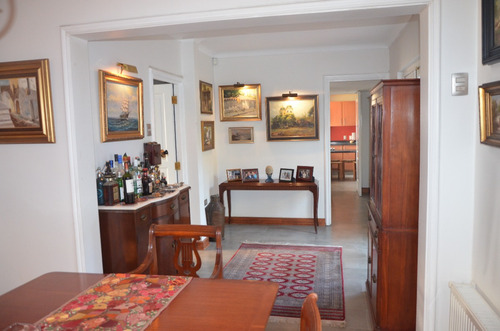 Arriendo Casa NOSP 4D 3B 1E 1B Barrio El Golf - Las Condes