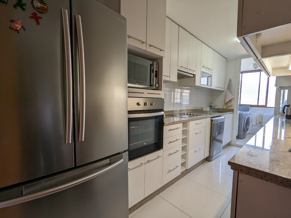 Venta Departamento O 2D en suite Walk-in cl&oacute;set 2B 2E 1Bd Plaza San Enrique - Lo Barnechea