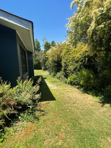 Arriendo Casa 4D en suite 3B 2E 1B La Dehesa - Lo Barnechea