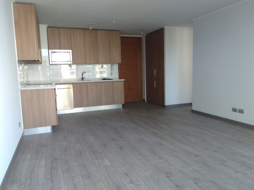 Arriendo Departamento N 2D en suite Walk-in cl&oacute;set 2B 1E 1B Los Dominicos - Las Condes