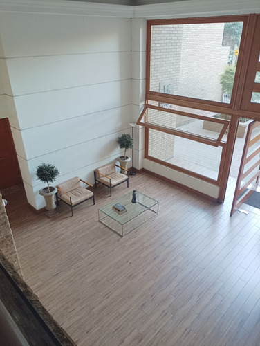 Venta Departamento 2D en suite Walk-in cl&oacute;set 2B 1E 1B Metro Irarr&aacute;zaval - &Ntilde;u&ntilde;oa