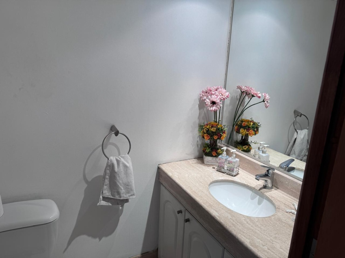 Venta Departamento SO 4D en suite Walk-in cl&oacute;set 4B 2E 1Bd Alto Las Condes - Las Condes