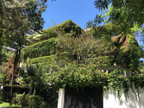 Venta Departamento NO 4D 3B 1E 1B Barrio El Golf - Las Condes