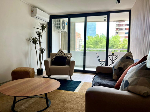 Arriendo Departamento 2D en suite 2B 1E 1B Barrio El Golf - Las Condes