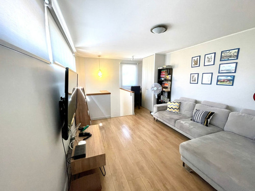 Venta Casa NP 4D en suite Walk-in cl&oacute;set 4B 3E 1B Chicureo - Colina