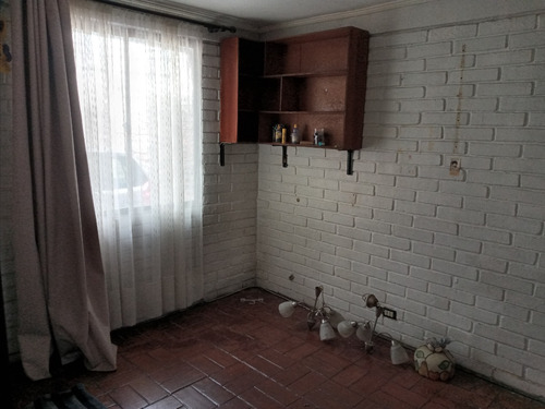 Venta Casa NOSP 3D 1B 2E 1B Antigua Lo Barnechea - Lo Barnechea