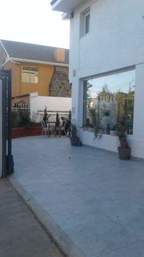 Arriendo Casa N 4D en suite Walk-in cl&oacute;set 5B 2E 2B Metro Bilbao - Providencia