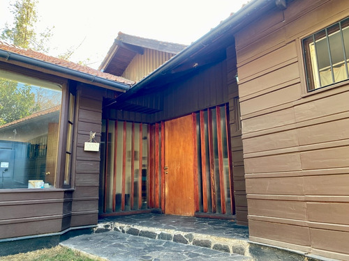 Arriendo Casa NO 4D en suite Walk-in cl&oacute;set 3B 2E 1B Sebasti&aacute;n Elcano - Las Condes