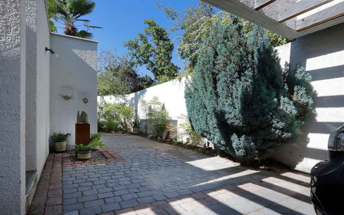 Venta Casa NO 4D en suite Walk-in cl&oacute;set 4B 4E Los Dominicos - Las Condes