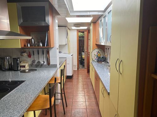 Venta Casa NO 4D en suite Walk-in cl&oacute;set 3B 2E 1B La Dehesa - Lo Barnechea