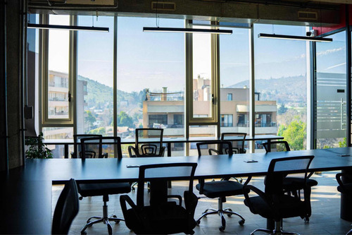 Arriendo Oficina 2B 5E Los Dominicos - Las Condes