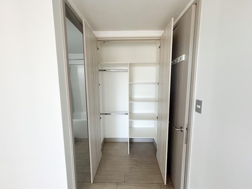 Venta Departamento P 2D en suite Walk-in cl&oacute;set 2B 1E 2B Plaza Ega&ntilde;a - &Ntilde;u&ntilde;oa
