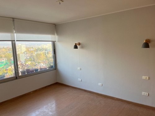 Arriendo Departamento SO 2D 2B 1E Troncos Viejos - La Reina