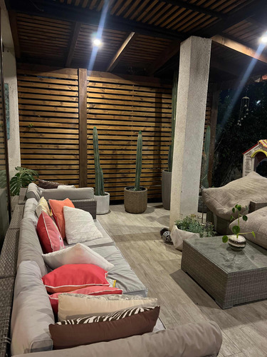 Venta Casa 4D 4B 2E Chicureo - Colina