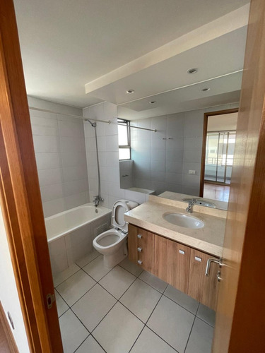 Venta Departamento SP 3D en suite Walk-in cl&oacute;set 2B 1E 1B Las Lilas - Providencia