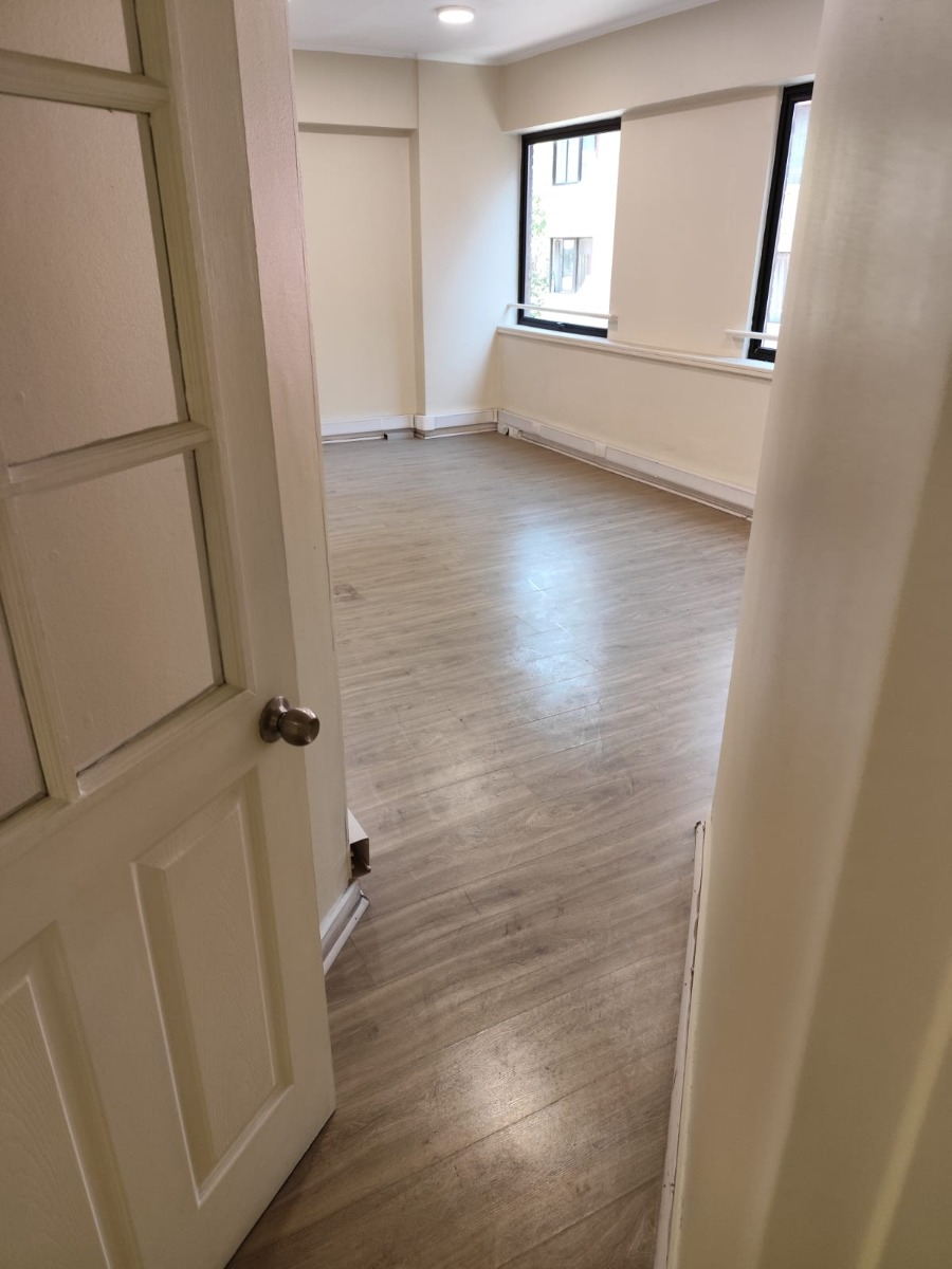 Arriendo Oficina NO 2B 2E 2Bd Centro Financiero - Las Condes