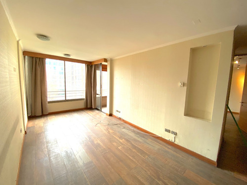 Arriendo Departamento P 2D en suite 2B 1E 1B Metro Escuela Militar - Las Condes