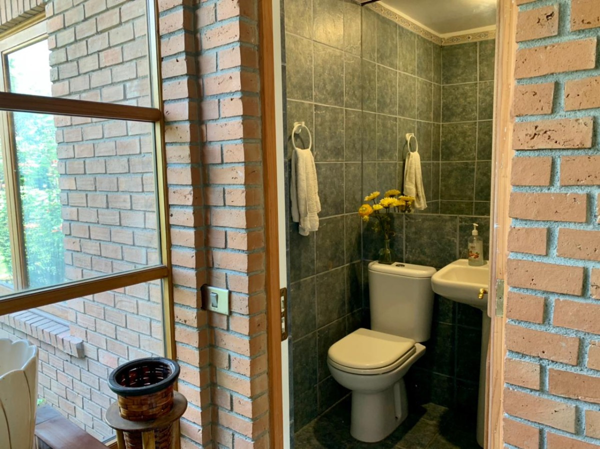 Venta Casa 6D en suite Walk-in cl&oacute;set 5B 4E 2Bd Chicureo - Colina