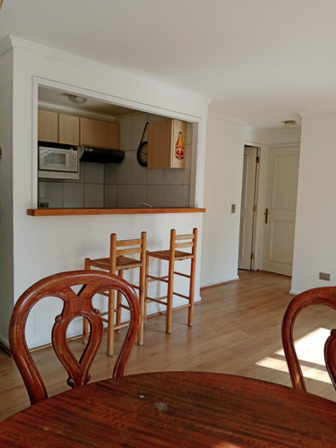 Arriendo Departamento NP 2D 1B 1E Metro Escuela Militar - Las Condes