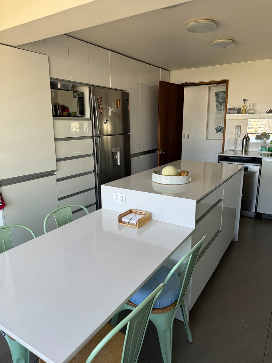 Venta Departamento NO 4D en suite 3B 1E 1Bd Parque Bicentenario - Vitacura