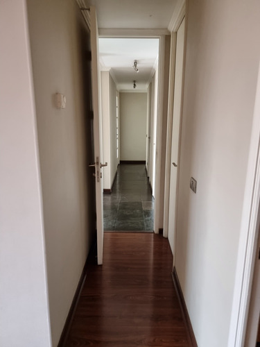 Venta Departamento NO 4D en suite Walk-in cl&oacute;set 2B 1E 1B Metro Irarr&aacute;zaval - &Ntilde;u&ntilde;oa