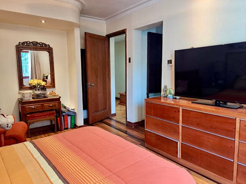 Venta Casa NO 3D en suite Walk-in cl&oacute;set 2B 6E 1B Metro Pr&iacute;ncipe de Gales - Country Club - La Reina