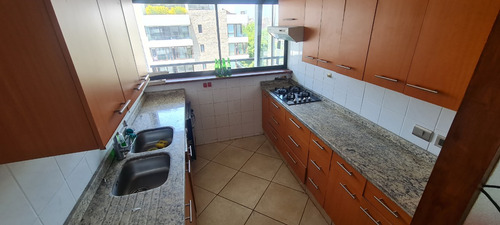 Arriendo Departamento NO 4D en suite 3B 2E 1B Metro Manquehue - Apumanque - Las Condes