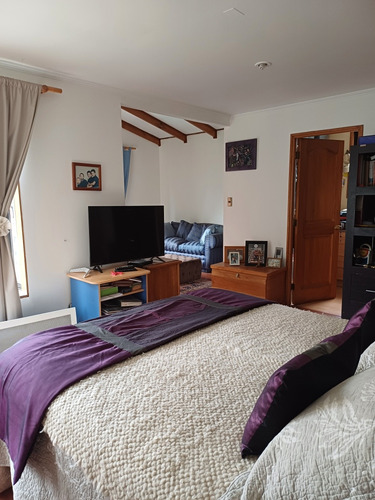 Venta Casa NO 5D en suite Walk-in cl&oacute;set 4B 3E 1B La Dehesa - Lo Barnechea