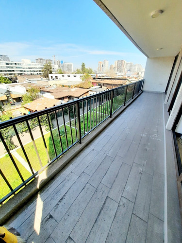 Venta Departamento SO 2D en suite Walk-in cl&oacute;set 2B 1E 1B Barrio Italia - Providencia