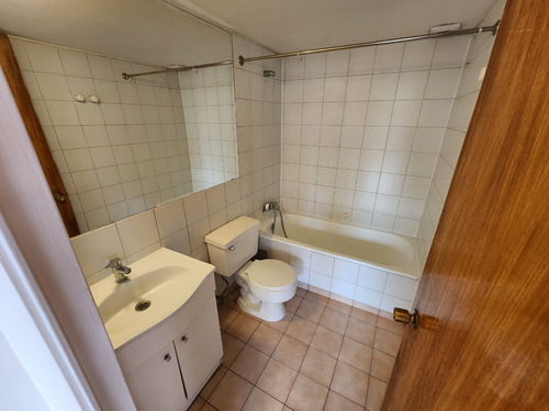 Arriendo Departamento NO 3D en suite Walk-in cl&oacute;set 3B 1E 1B Metro Manquehue - Apumanque - Las Condes