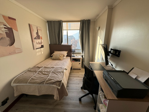 Venta Departamento NO 3D en suite Walk-in cl&oacute;set 3B 2E 1B Barrio El Golf - Las Condes