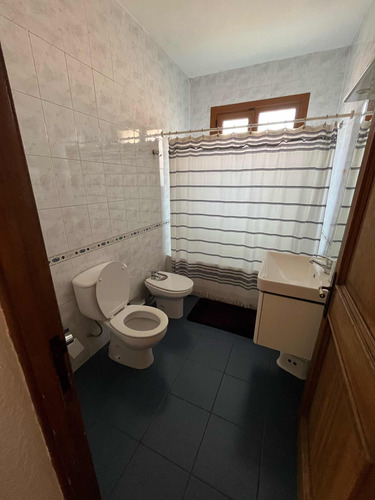 Venta Casa NO 5D en suite Walk-in cl&oacute;set 5B 6E 2B Carlos Ossand&oacute;n - La Reina