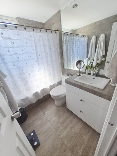 Venta Casa 3D 4B 2E 1B Los Trapenses - Lo Barnechea