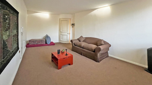 Arriendo Oficina N 2B 1E Plaza Italia - Providencia