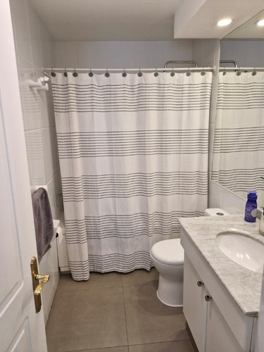 Arriendo Departamento NP 1D 1B 1E 1B Metro Escuela Militar - Las Condes