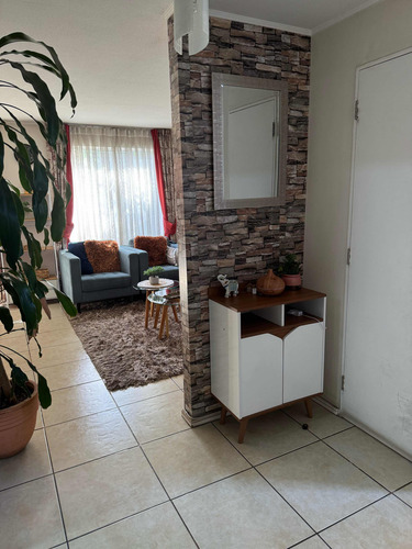 Venta Casa 4D 3B 2E Centro de Colina - Colina