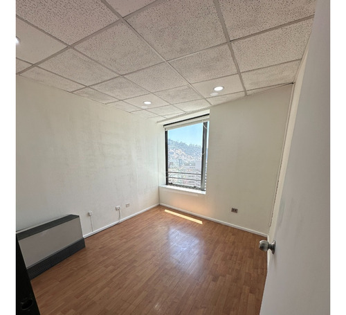 Arriendo Oficina NO 4B 4E 2B Pedro de Valdivia - Providencia