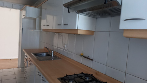 Arriendo Departamento NO 2D 2B 1E 1B Barrio El Golf - Las Condes