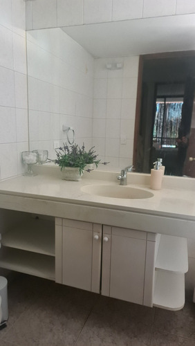 Arriendo Departamento 4D 3B 1E 1B Metro Manquehue - Apumanque - Las Condes