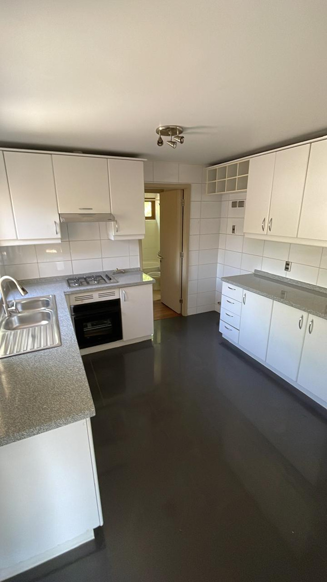 Venta Casa 3D 4B 2E Chicureo - Colina